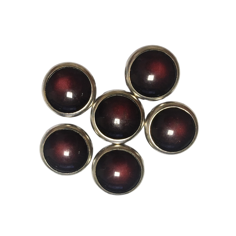 222 # Transparent Crimson Bead Claw Holder