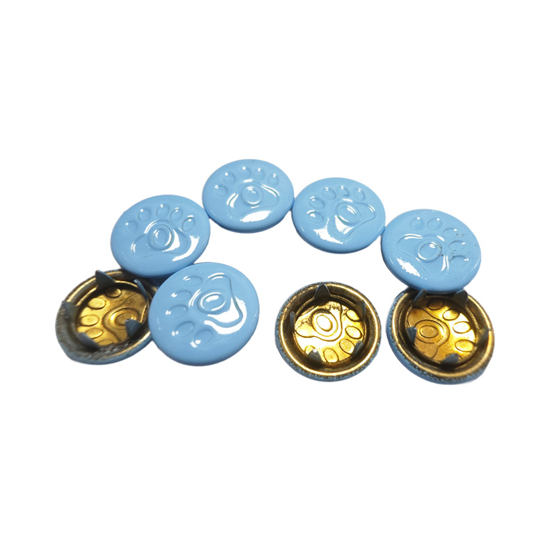 222#铜动物脚印婴儿饰扣霖面五爪